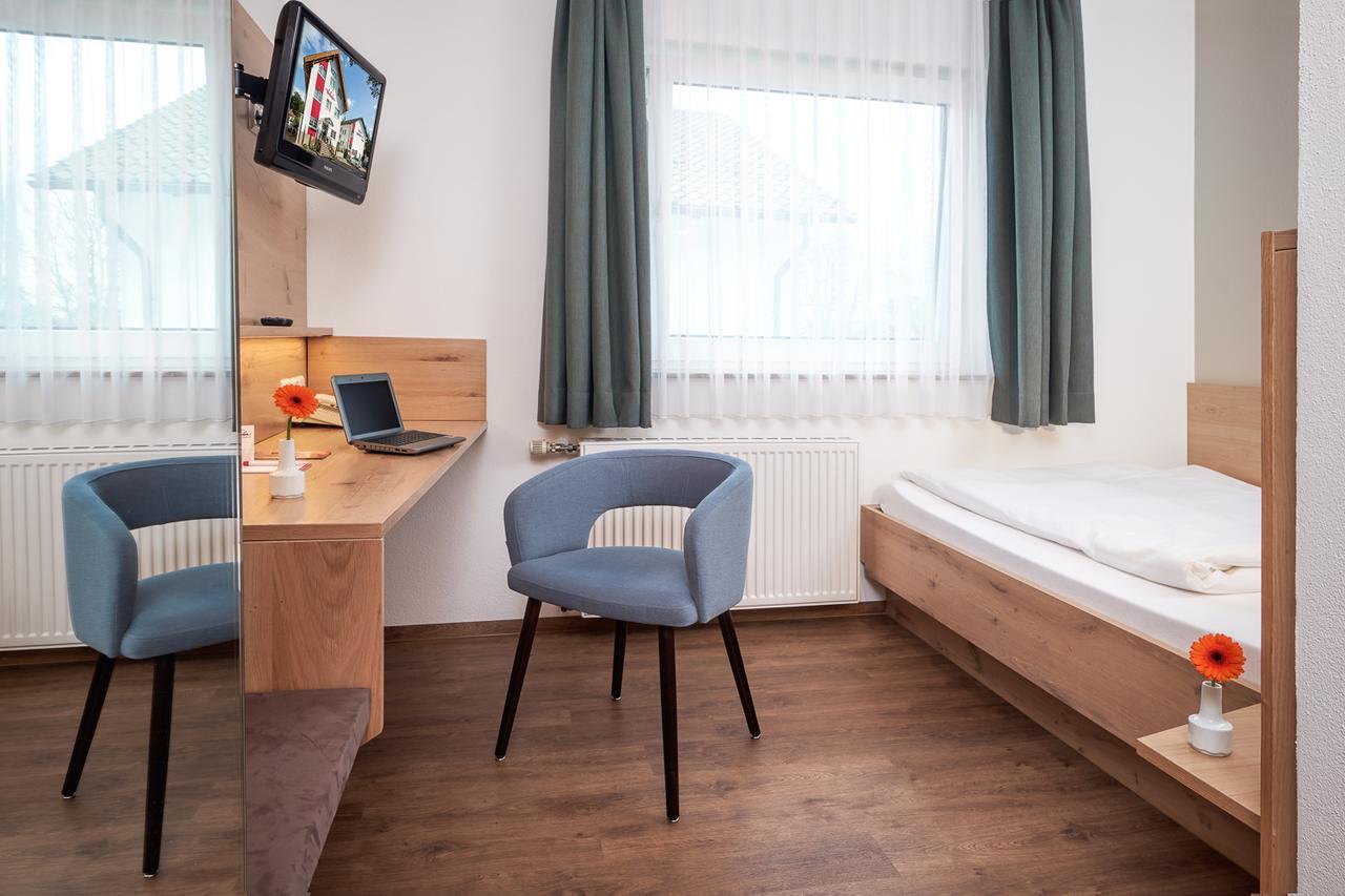 Hotel Heuboden Умкірх Екстер'єр фото
